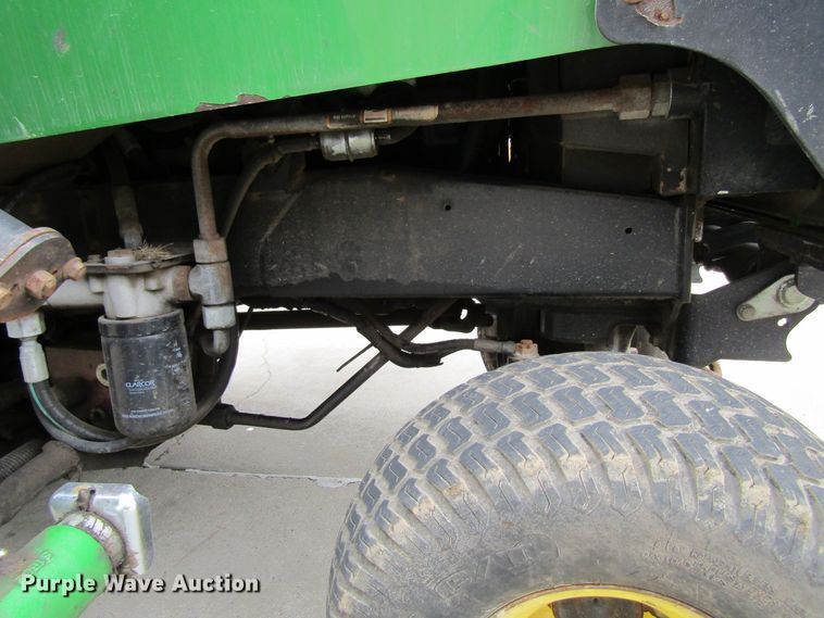 image for item FD9404 2003 John Deere 1600 Turbo lawn mower