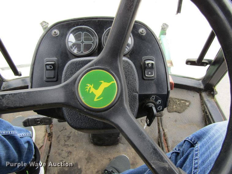 image for item FD9404 2003 John Deere 1600 Turbo lawn mower