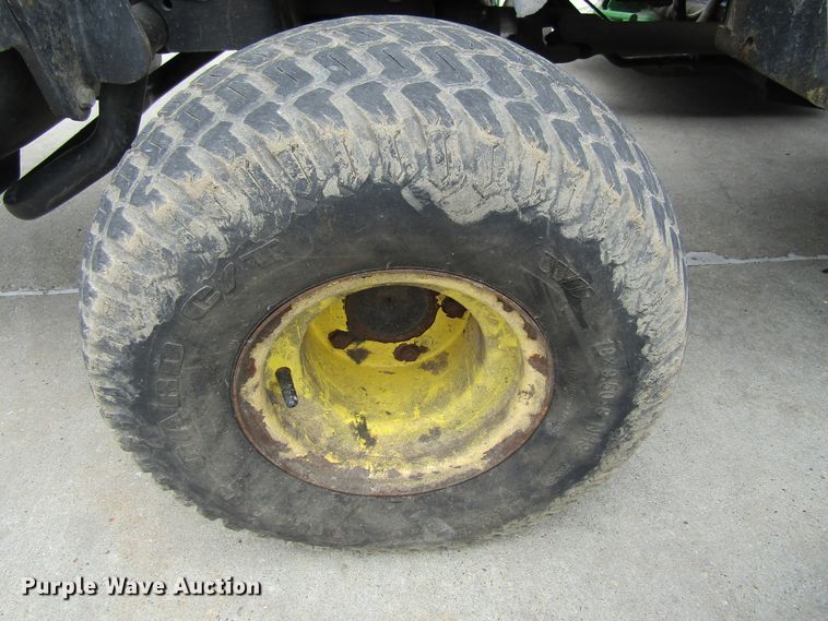 image for item FD9404 2003 John Deere 1600 Turbo lawn mower