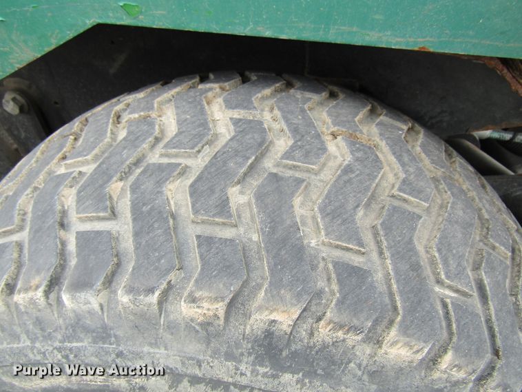 image for item FD9404 2003 John Deere 1600 Turbo lawn mower