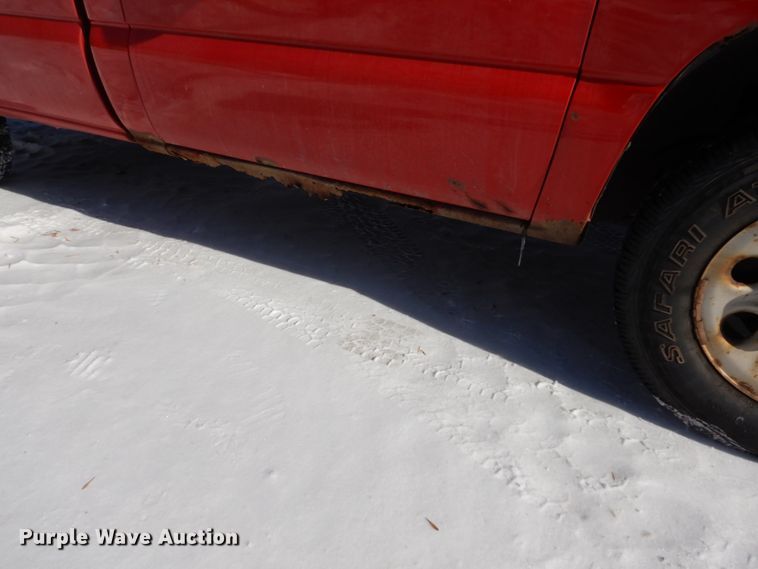 image for item FU9222 2006 GMC Sierra 1500 pickup truck