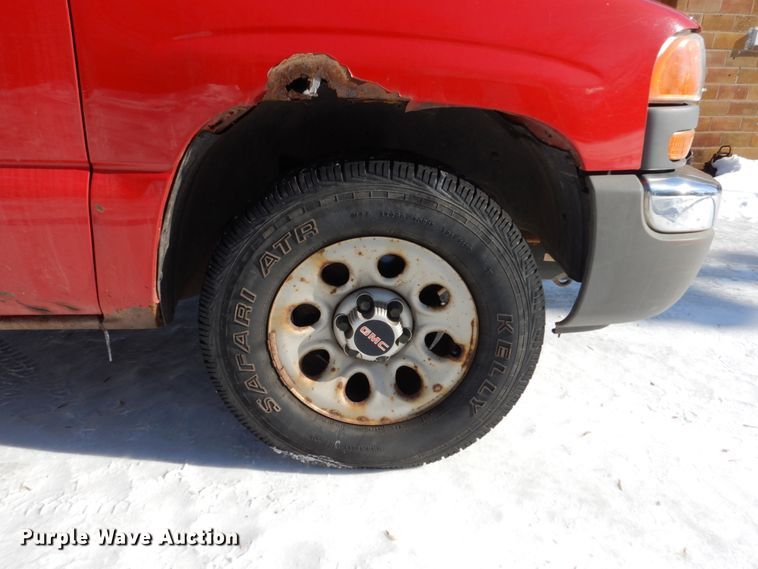 image for item FU9222 2006 GMC Sierra 1500 pickup truck