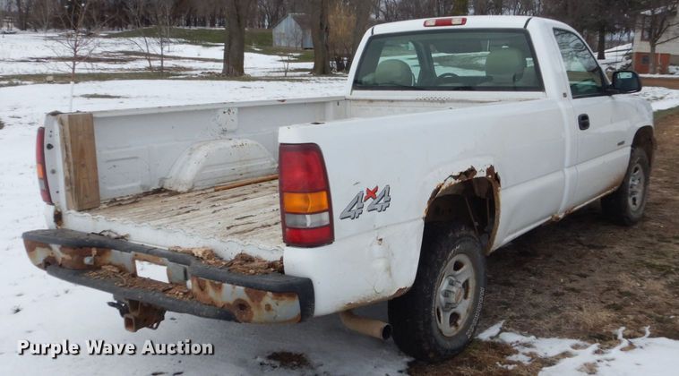 image for item FX9089 2001 Chevrolet Silverado 1500  pickup truck