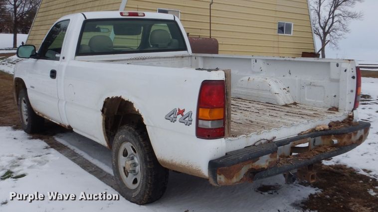 image for item FX9089 2001 Chevrolet Silverado 1500  pickup truck