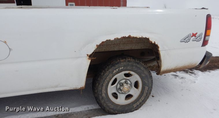 image for item FX9089 2001 Chevrolet Silverado 1500  pickup truck