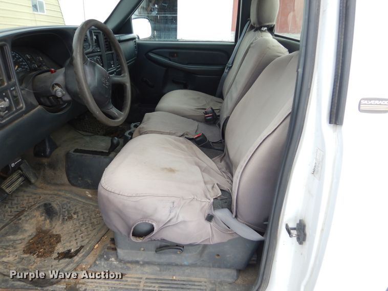 image for item FX9089 2001 Chevrolet Silverado 1500  pickup truck