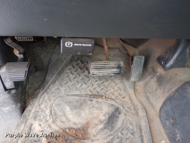 image for item FX9089 2001 Chevrolet Silverado 1500  pickup truck