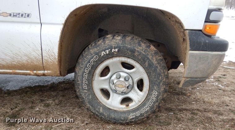 image for item FX9089 2001 Chevrolet Silverado 1500  pickup truck