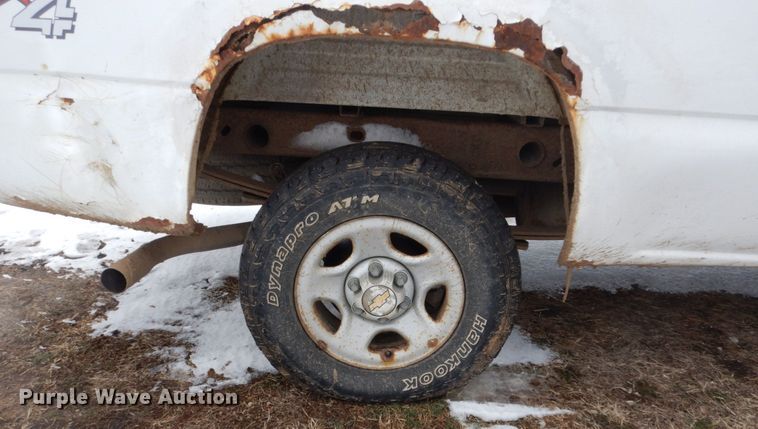 image for item FX9089 2001 Chevrolet Silverado 1500  pickup truck