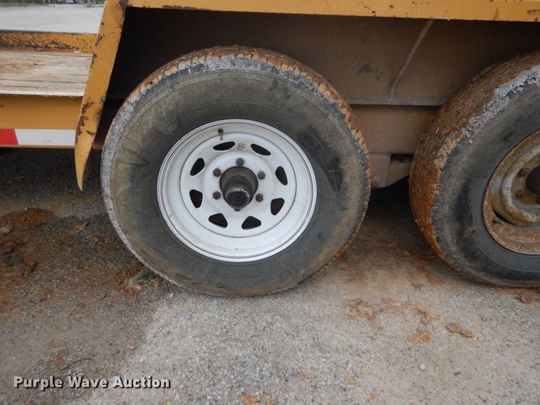 image for item GB9862 2005 Redi Haul utility trailer