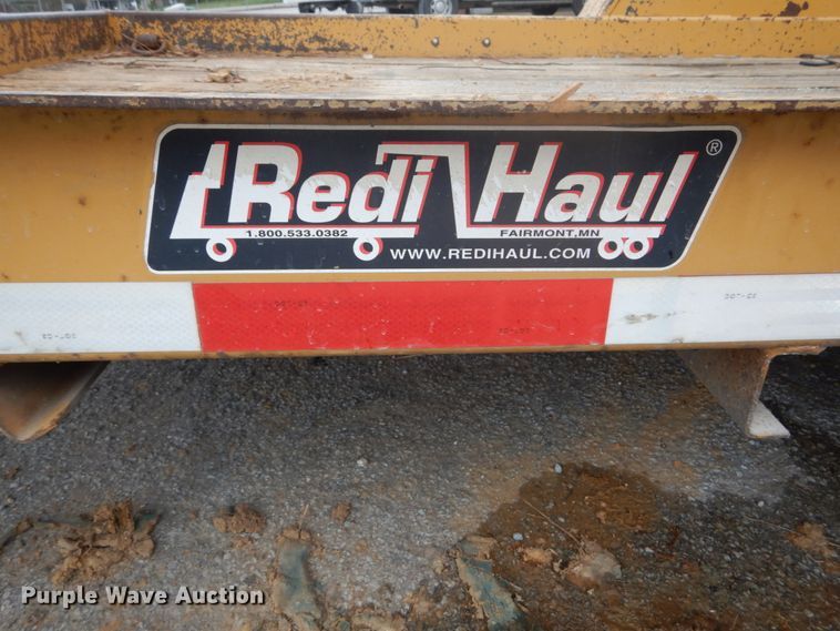 image for item GB9862 2005 Redi Haul utility trailer