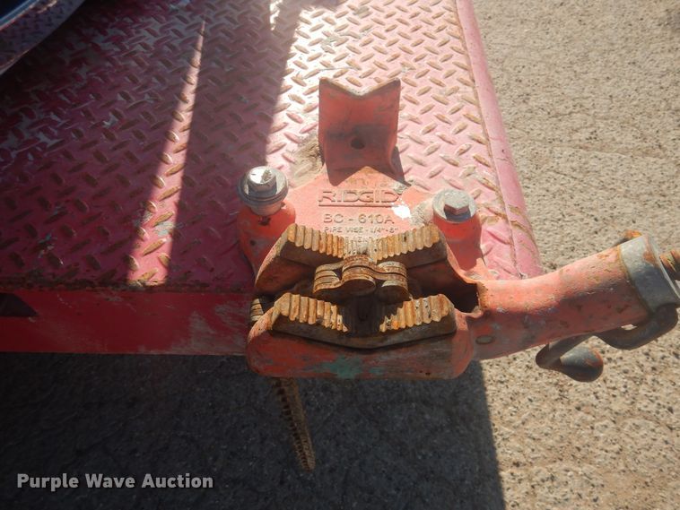 image for item GE9352 2017 International 7300 crane truck