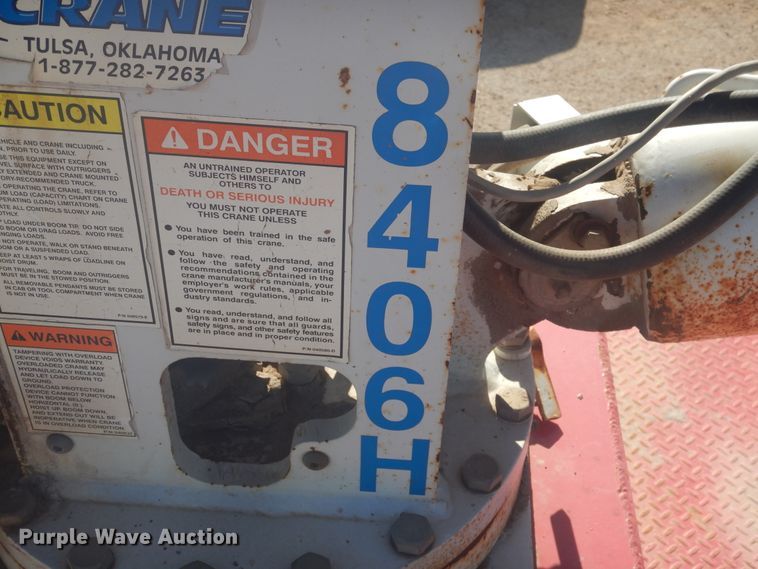 image for item GE9352 2017 International 7300 crane truck