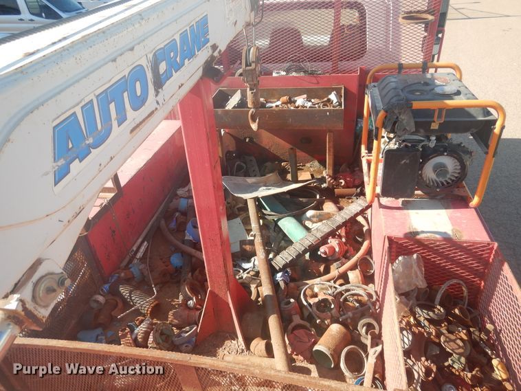 image for item GE9352 2017 International 7300 crane truck