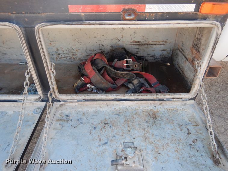 image for item GE9353 2015 Ford F550 Super Duty winch truck