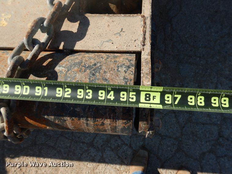 image for item GE9353 2015 Ford F550 Super Duty winch truck