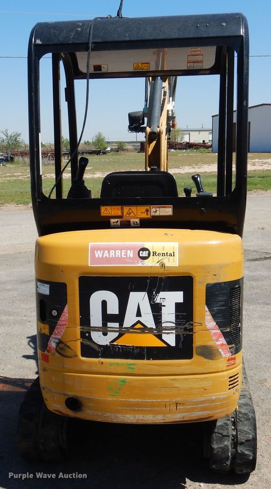 image for item GE9361 2015 Caterpillar 301.4C  mini excavator