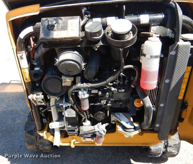 image for item GE9361 2015 Caterpillar 301.4C  mini excavator