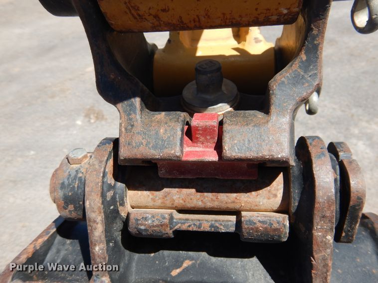 image for item GE9361 2015 Caterpillar 301.4C  mini excavator