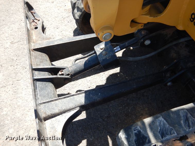 image for item GE9361 2015 Caterpillar 301.4C  mini excavator