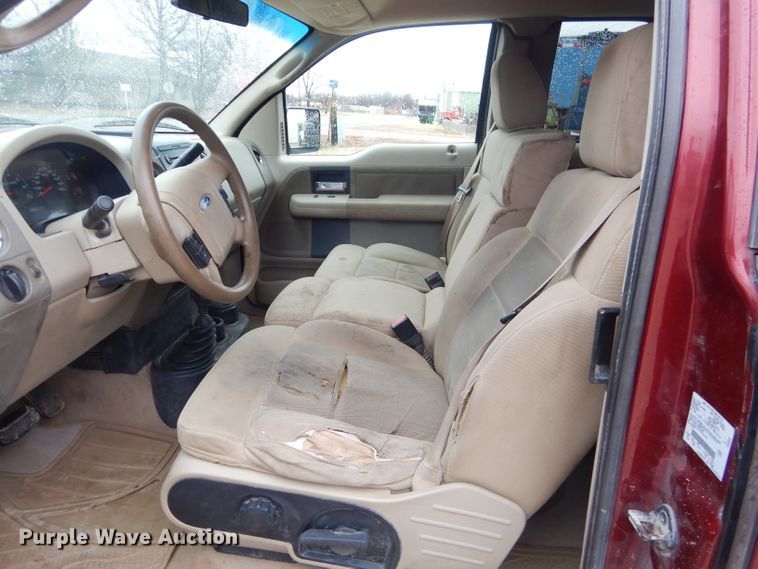 image for item GG9692 2004 Ford F150  SuperCab pickup truck