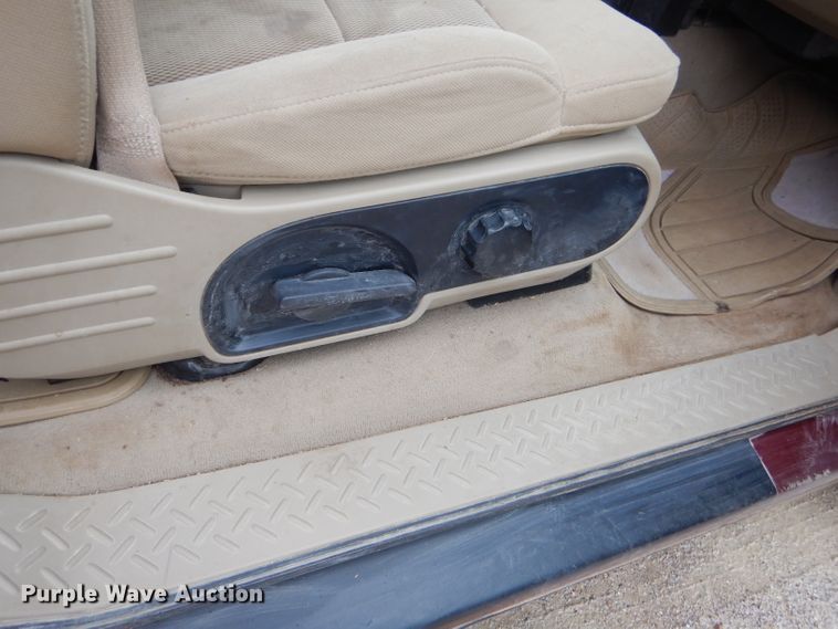 image for item GG9692 2004 Ford F150  SuperCab pickup truck