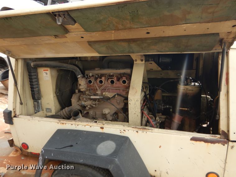 image for item GK9141 1990 Ingersoll Rand R185 air compressor