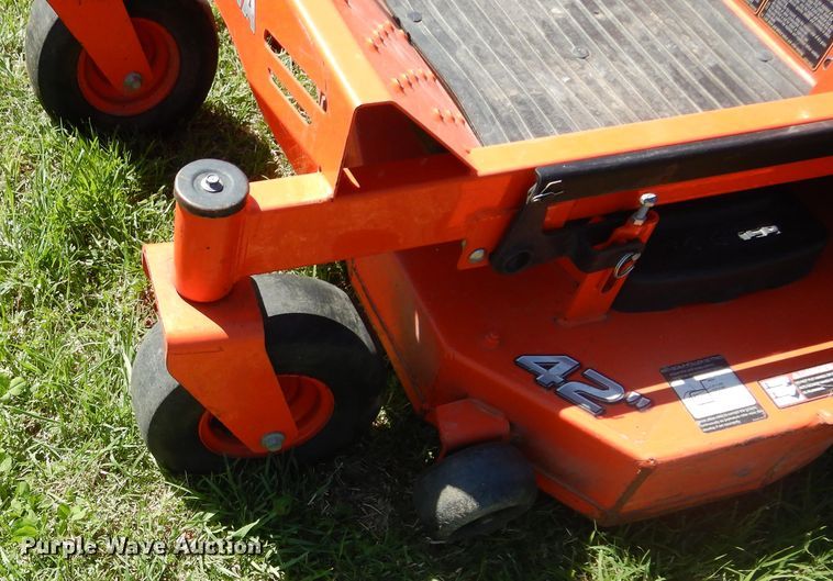 image for item GK9180 Kubota Z122R ZTR lawn mower