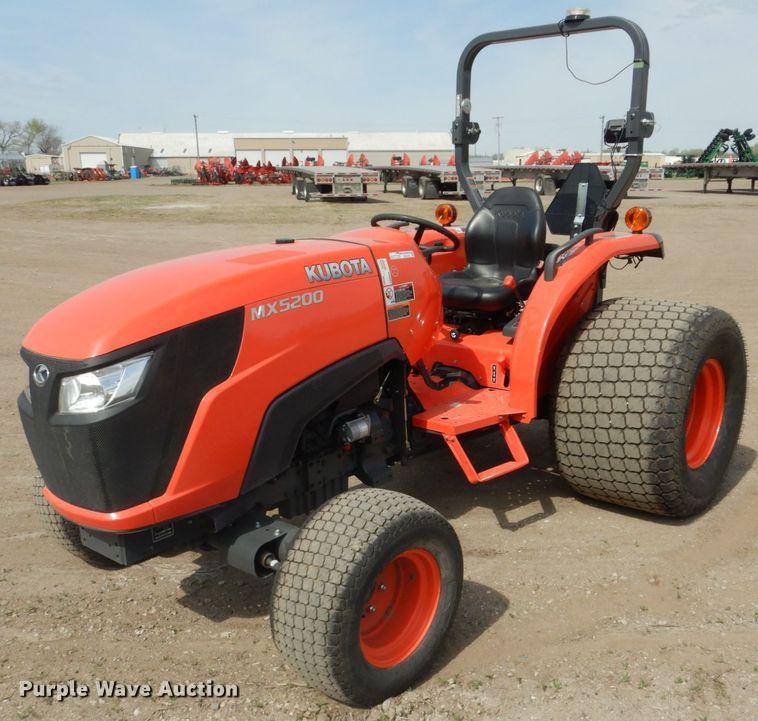 image for item GO9129 Kubota MX5200D MFWD tractor