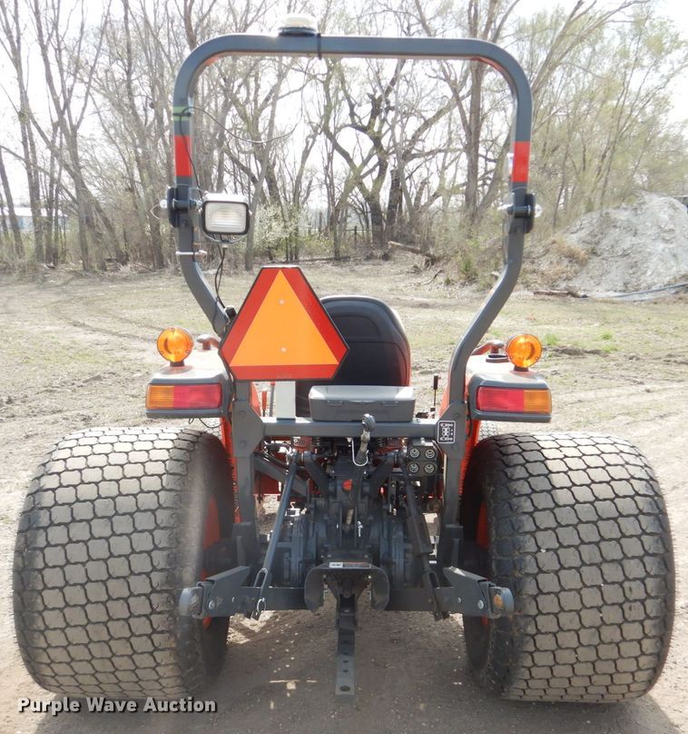 image for item GO9129 Kubota MX5200D MFWD tractor