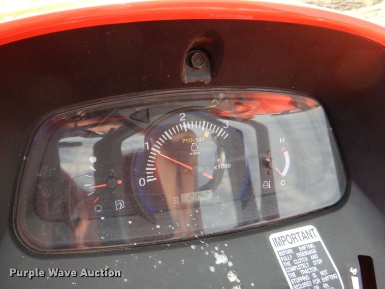 image for item GO9129 Kubota MX5200D MFWD tractor