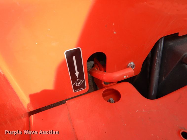 image for item GO9129 Kubota MX5200D MFWD tractor