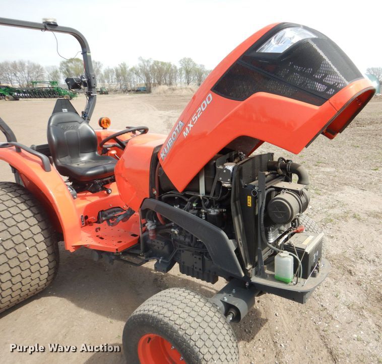 image for item GO9129 Kubota MX5200D MFWD tractor