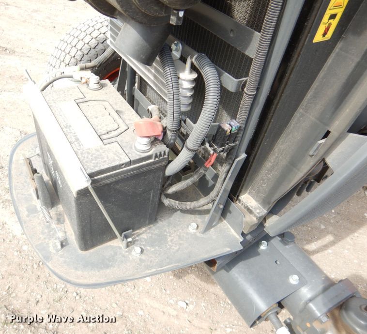 image for item GO9129 Kubota MX5200D MFWD tractor