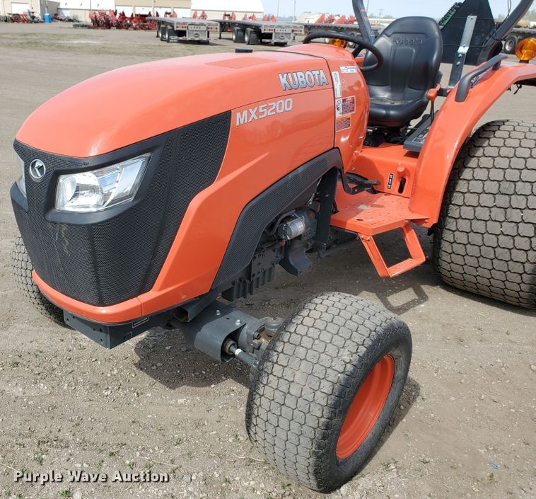 image for item GO9129 Kubota MX5200D MFWD tractor