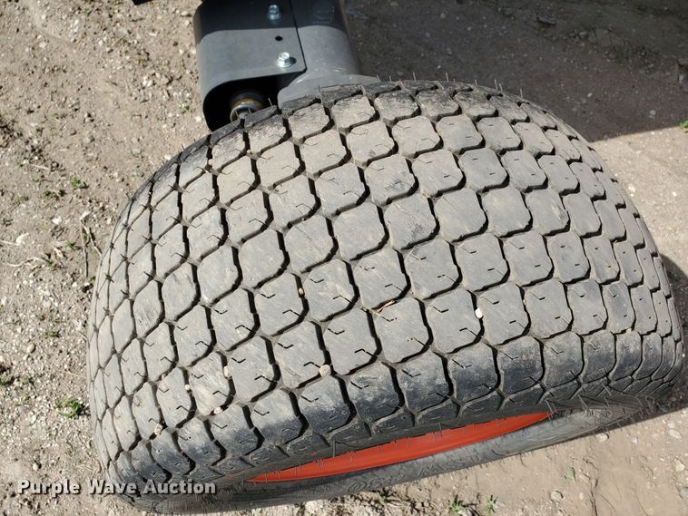 image for item GO9129 Kubota MX5200D MFWD tractor