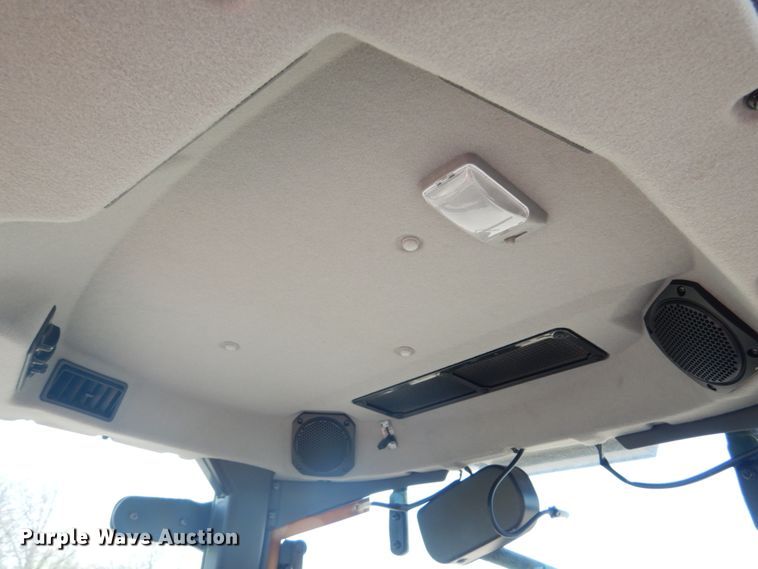 image for item GO9130 Kubota B3350 HSD MFWD tractor