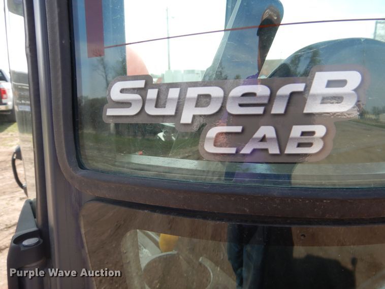 image for item GO9130 Kubota B3350 HSD MFWD tractor