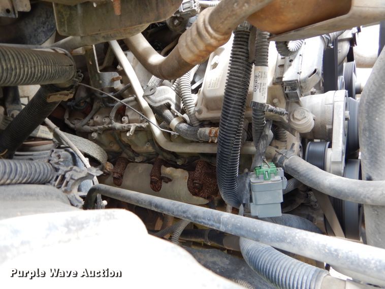 image for item GP9047 2005 GMC C4500 Crew Cab flatbed truck