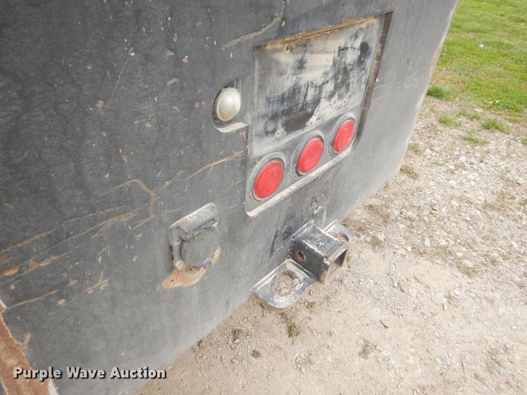 image for item GP9047 2005 GMC C4500 Crew Cab flatbed truck