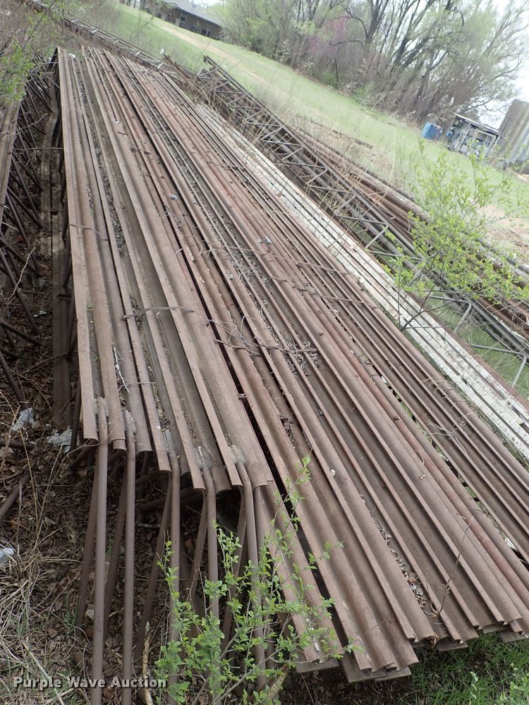 image for item GR9040 (32) steel bar joists