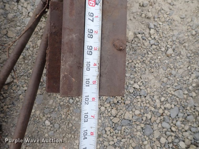 image for item GR9043 Metal decking and steel bar joists