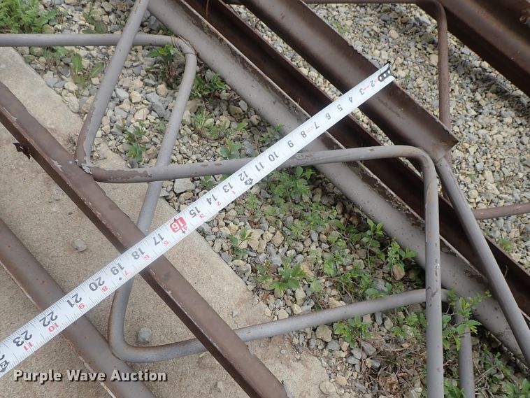 image for item GR9052 (11) steel bar joists