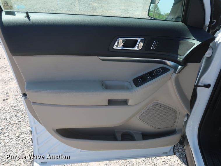 image for item GS9851 2013 Ford Explorer  SUV