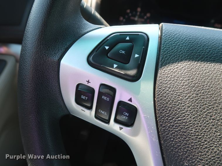 image for item GS9851 2013 Ford Explorer  SUV