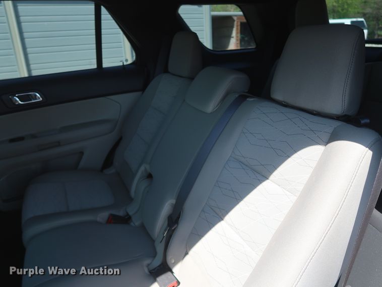 image for item GS9851 2013 Ford Explorer  SUV