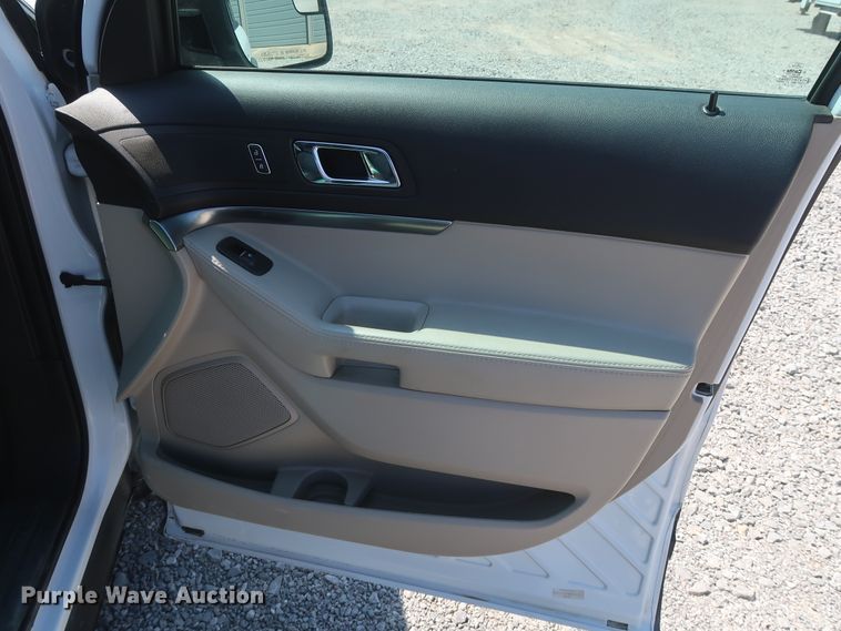 image for item GS9851 2013 Ford Explorer  SUV