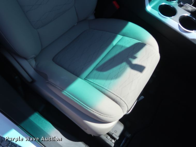 image for item GS9851 2013 Ford Explorer  SUV