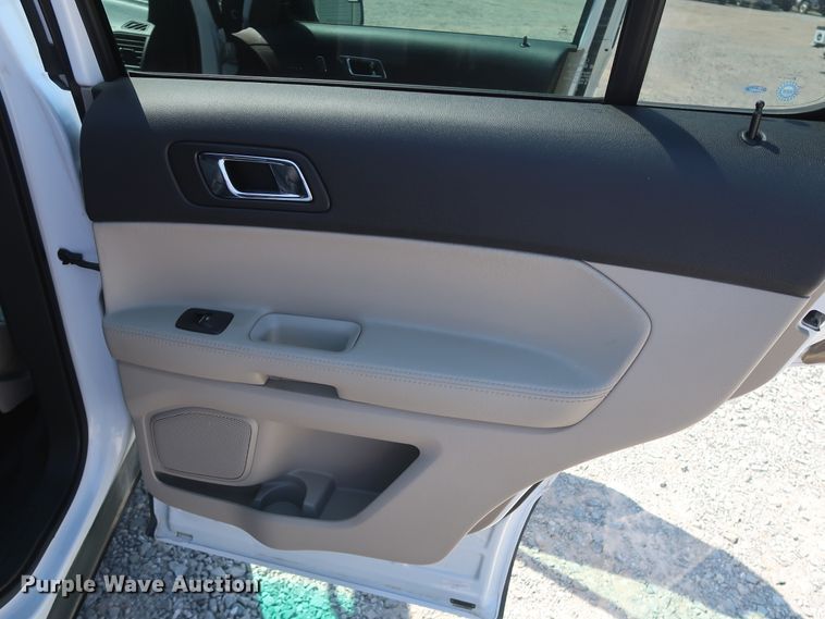 image for item GS9851 2013 Ford Explorer  SUV