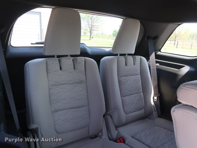 image for item GS9851 2013 Ford Explorer  SUV